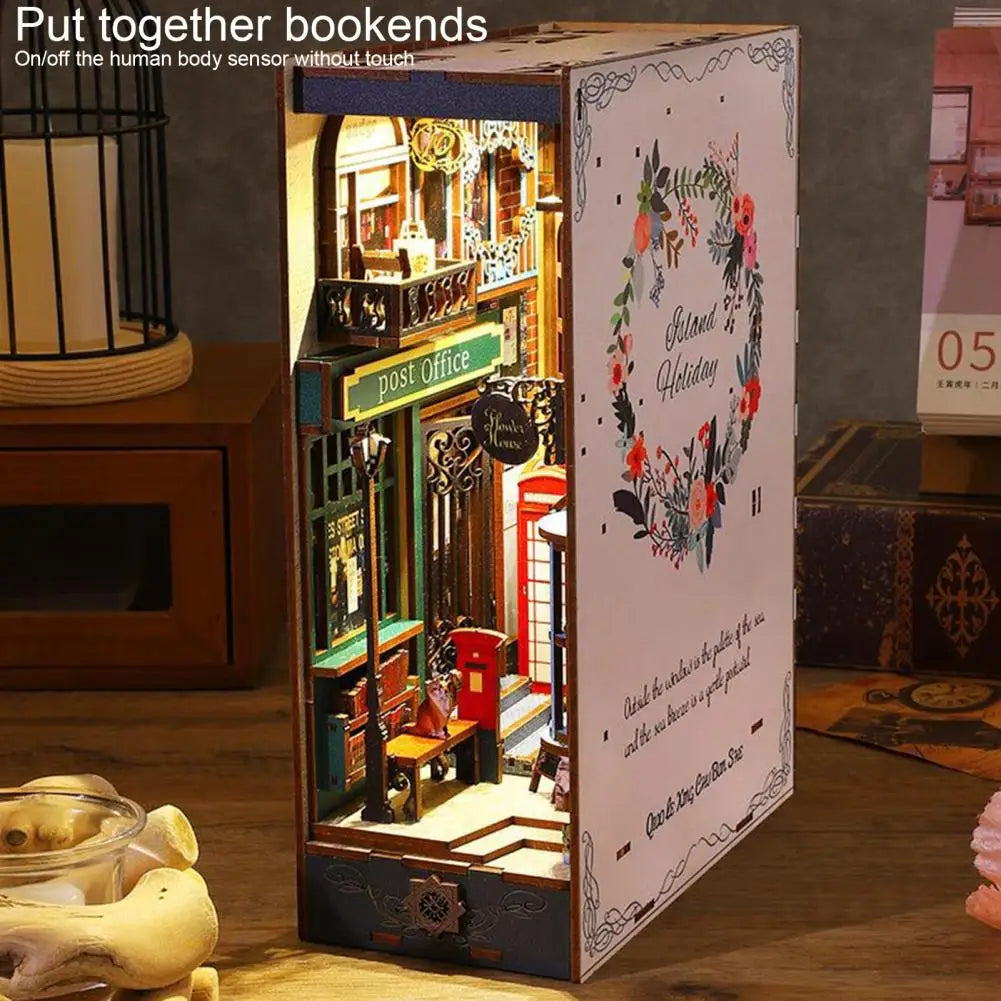 1 Set Book Nook Dollhouse Authentic Restoration Richly Structured Decoration Wood 3D Holiday Sea Island Booknook Model Dollhouse