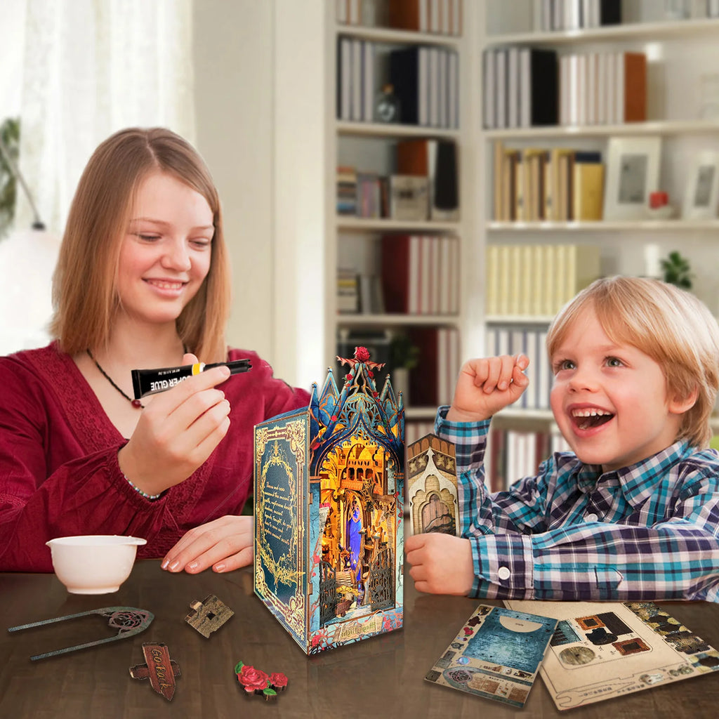 DIY Wooden Book Nook 3D Puzzle Miniature Doll House Kit With Touch Light World Bookshelf Assembly Bookend Eternal Bookstore 2023
