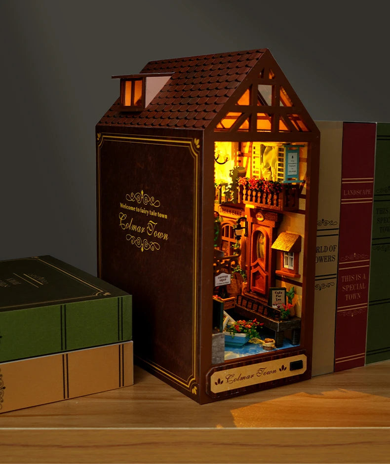 New Book Nook Japanese City Alley Model Building Bookend Bookshelf Insert Bookcase DIY Assemble Toys Child Girl Adult Gift Casa