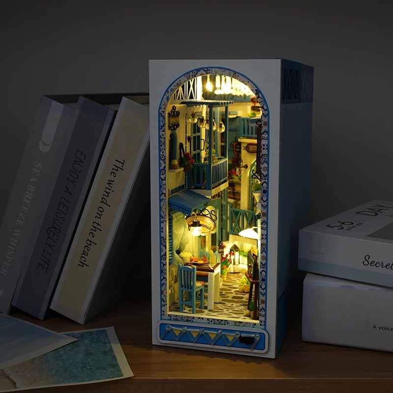 Book Nook Kit Mini DIY Book Nook Touch Light with Furniture Children's Birthday Gift (Sea Breeze Land) Drop Shippig